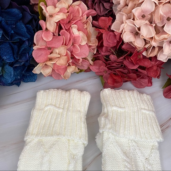 Sexy Over Knee White Cable Knit Socks with Pom Poms - Picture 11 of 13
